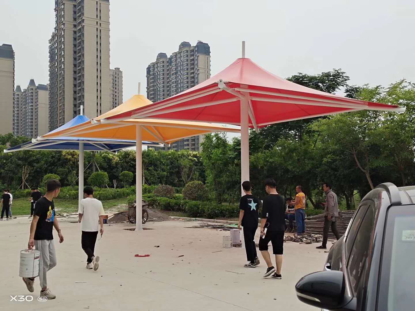 大庆小车车棚图片-小车车棚设计图